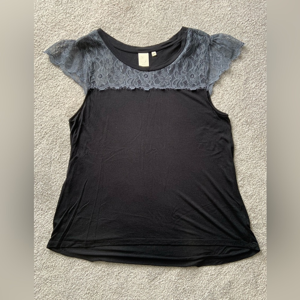 Anthropologie - Eloise top - gray and black XL